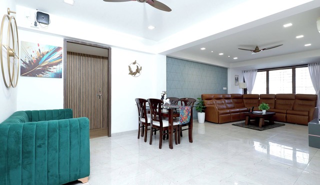 Business Traveler Room - Close to Nesco Goregaon