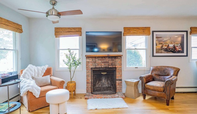 Charming Beachside Cottage | Cozy Coastal Escape