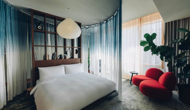 Charming hotel in enchanting Minato City with fitness room, AC