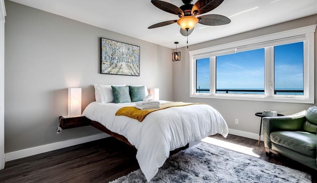 Charming Lakefront Vacation Rental on Lake Erie for a Memorable Family Escape in Leamington, Ontario