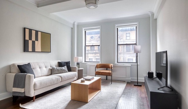 Classy UWS 1BR w/Gym, W/D & Doorman, nr Central Park, by Blueground