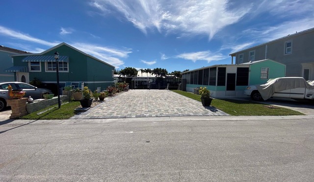 Coral's Canal RV LOT ONLY