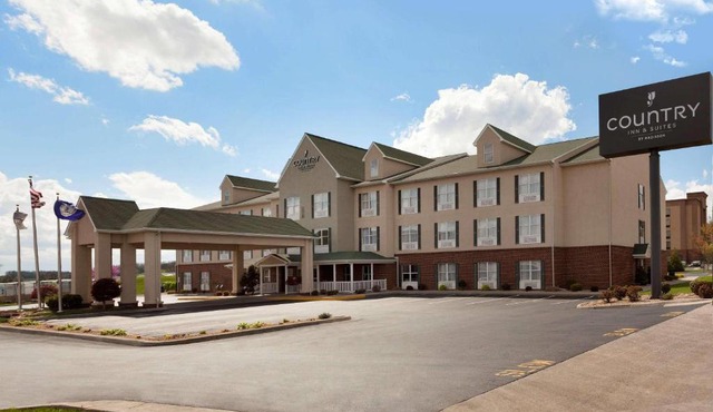 Country Inn & Suites by Radisson, Harrisonburg, VA