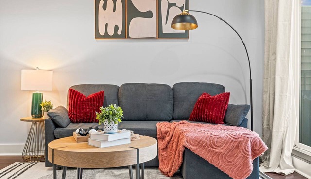 Cozy 3BR with Roofdeck MET Direct Subway to MAJOR INTERNATIONAL SPORTING EVENT