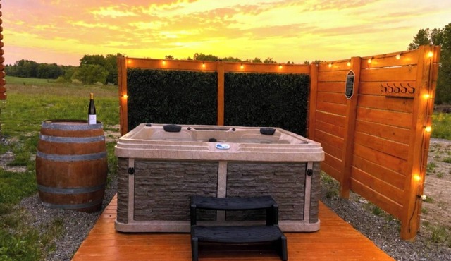 Cozy Cabin Hot Tub Wineries Sunset Views 6