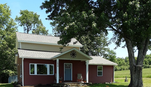 Cozy country home 5 minutes from Watkins Glen International Racetrack