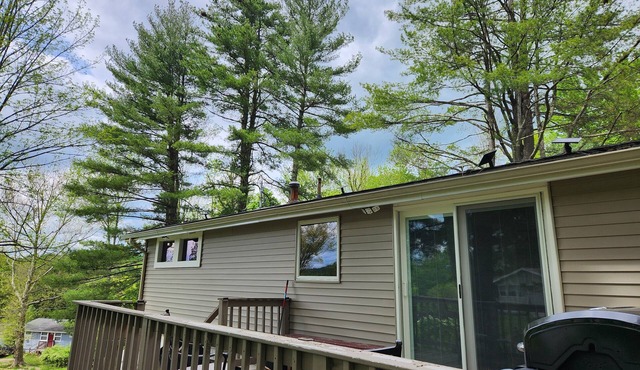 Cozy little retreat far from the city