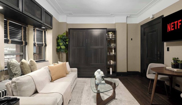 Cozy NYC Apartment with Gym Prime Location!