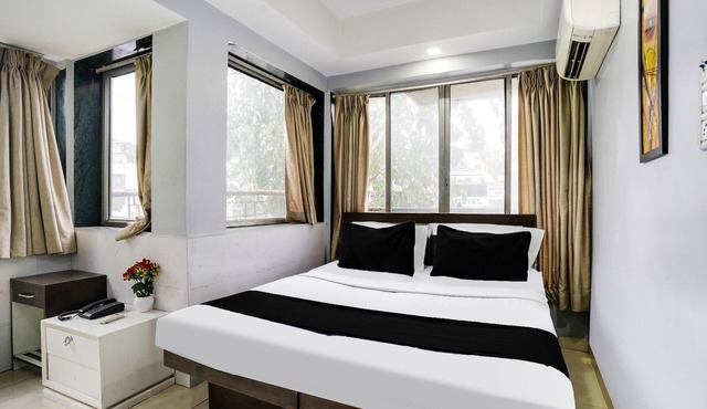 Cozy Stays at Andheri Near Mumbai Airport
