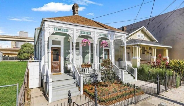 Cozy studio in the heart of the city!