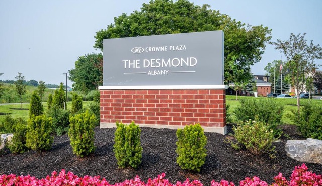 Crowne Plaza Albany - The Desmond Hotel