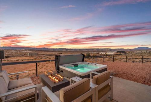Dark Sky Haven- Hot Tub Views
