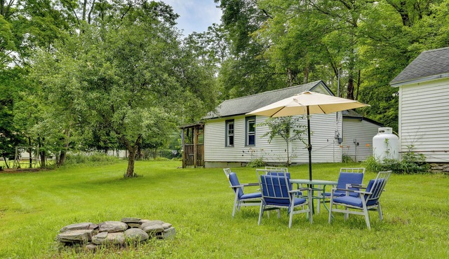 Deerpark Vacation Rental w/ Yard & River Access!