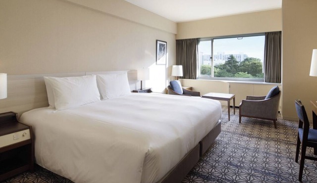 Deluxe King Room Hotel in Superb Minato City with WiFi, AC, fitness room