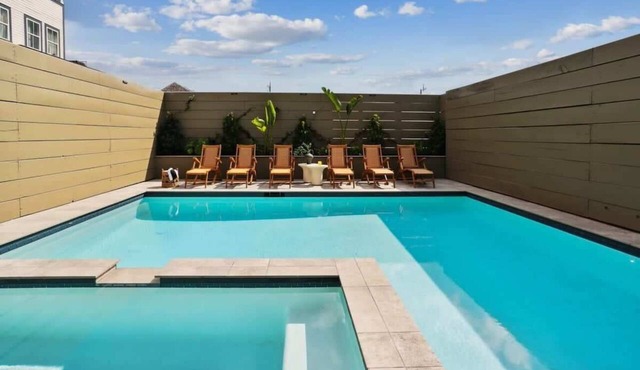 Designer Home | Heated Pool & Rooftop