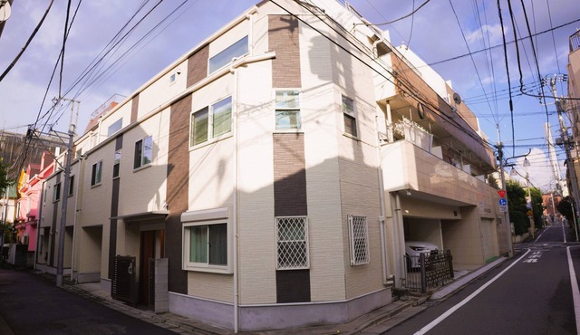 Detached house for rent 3rd floor 102 ㎡ Western style room/4LDK 2 toilets +2 bathrooms Convenient transportation!