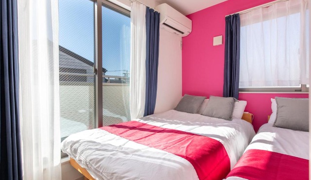Detached house in Oshima 4chome, one train ride to Shinjuku 大島4丁目
