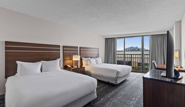 DoubleTree by Hilton Atlantic Beach Oceanfront