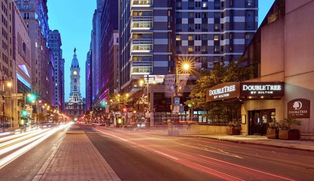 DoubleTree by Hilton Hotel Philadelphia Center City