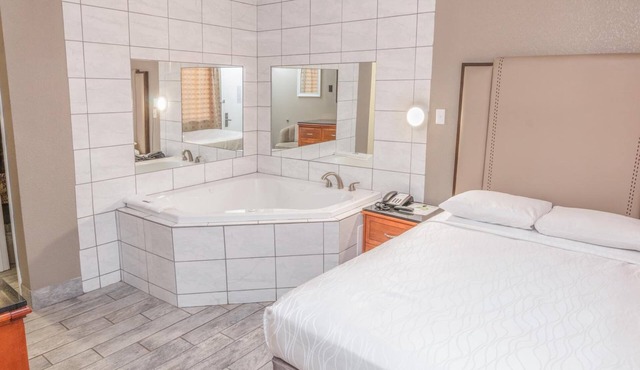 Econo Lodge Inn & Suites Yuma