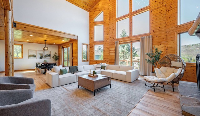 Elegant Escape Steps from Lake & Fun