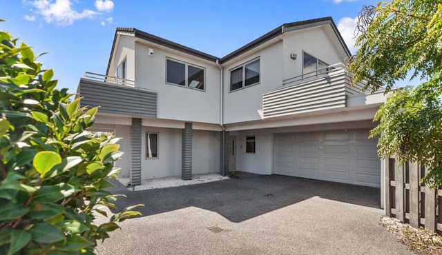 Endless Summer - Mount Maunganui Holiday Home
