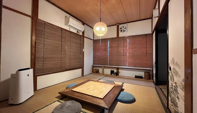 Enjoy a luxurious view of Mt Fuji bathed in the setting sun and sparkling Toda Bay A blissful time/Numazu Shizuoka