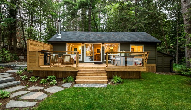 Family And Pet Friendly Lakefront Cottage With Bunkie On Oxtongue Lake