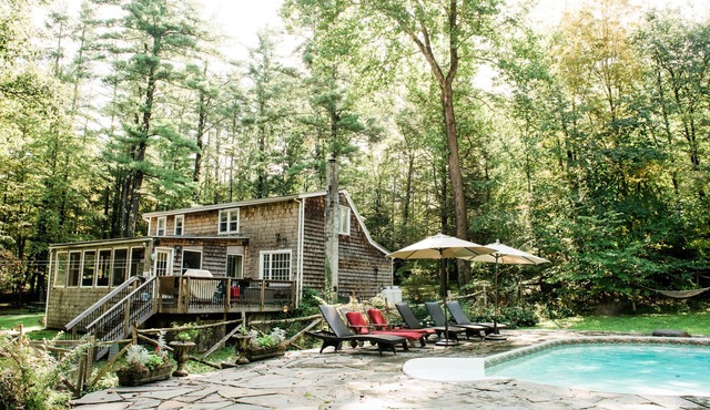 Family-Friendly Retreat Close to Town w/Heated Pool & Hot Tub on 3 Acres