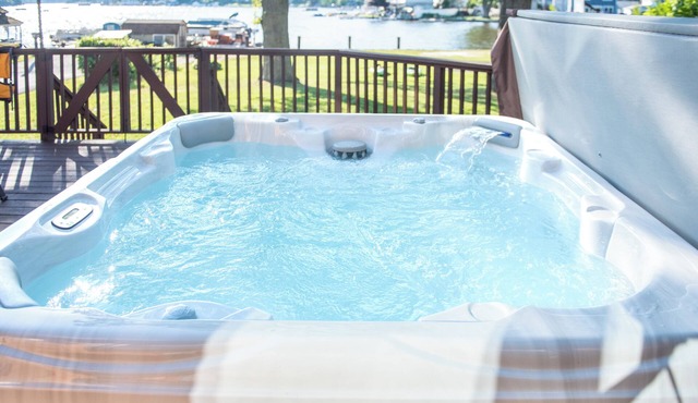 Family Summer Getaway w/Hot Tub on Lake Hopatcong