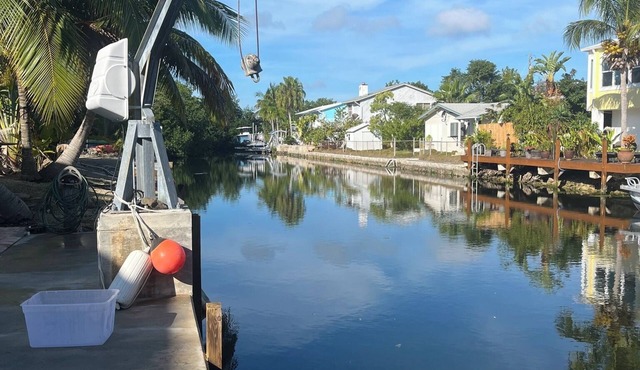 Fisherman's Paradise! 50' Concrete Dock. Space for 2 boats