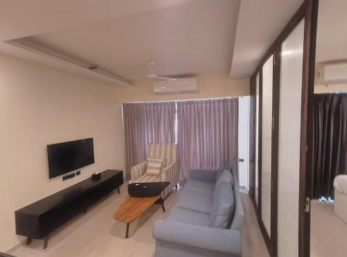 Florence Stylish 1 BHK in Gated Society