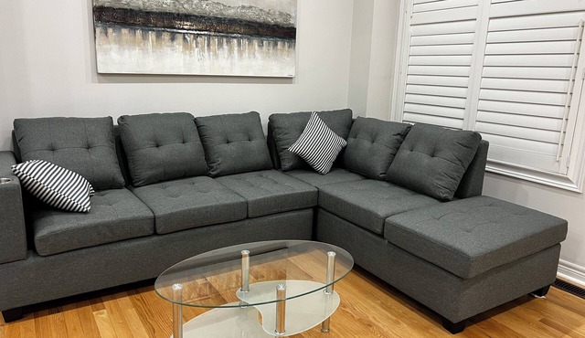 Four bedroom house in Milton with Parking.