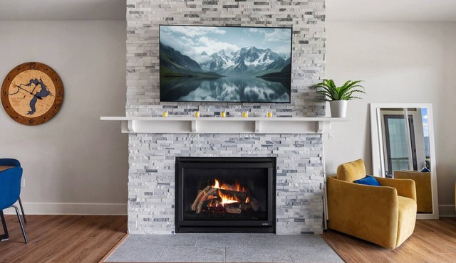 Fresh Design, King & Queen - Seasons at Sandpoint