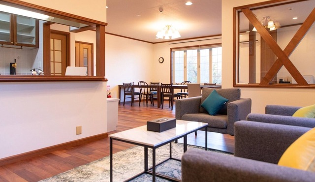 Fully enjoy the great nature of the sky the mountains and the sea A rental villa hotel with a hot / Ito Shizuoka