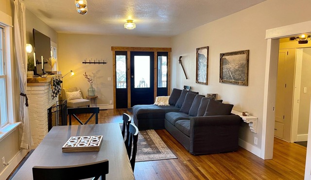 Fully remodeled historical home -Downtown Wallace
