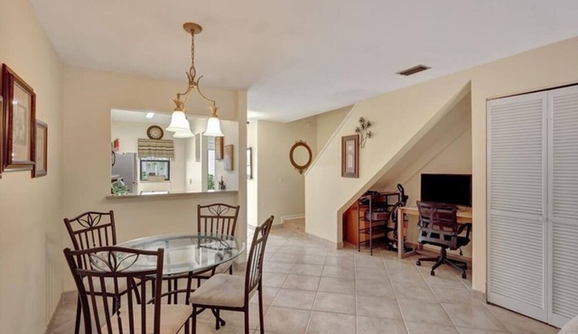 furnished Townhome Across the street from the beach!