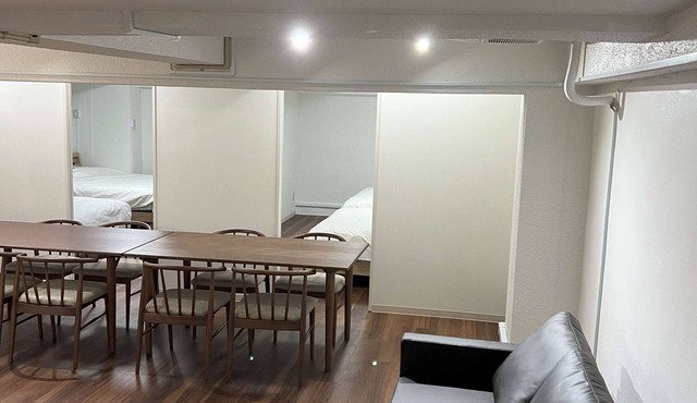 G&R House Premium Spacious accommodation for up to 10 people