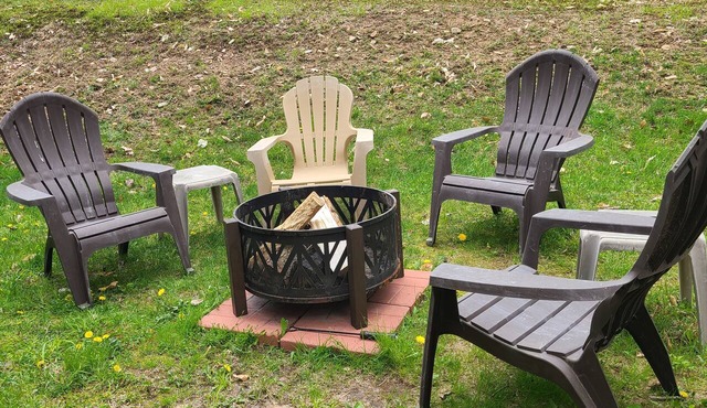 Game Room, Fire Pit, Close to Lakes, Magical Fall Time in the Mountains!