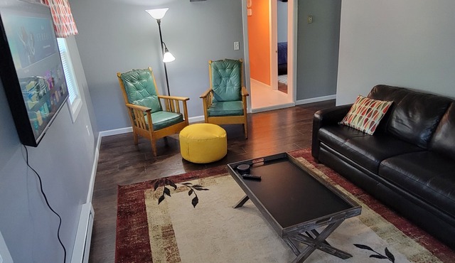 Gedney House Apt. 2: Only 8 minutes to Bethel Woods! Newly remodeled!
