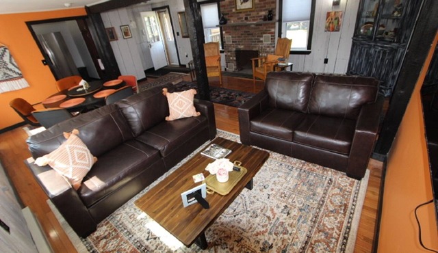 Gedney Main House:Brand new listing just remodeled! Only 8 min. to Bethel Woods!
