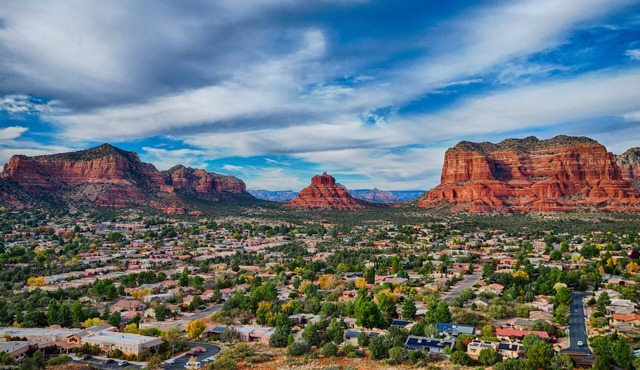 Golf, Hike or Bike Sedona at our Gated 2 Bed 2 Bath Resort Condo
