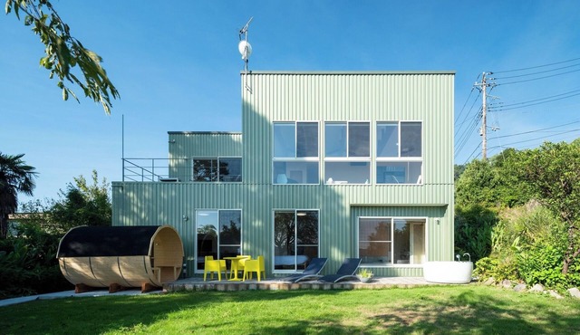 Green House/Ito Shizuoka
