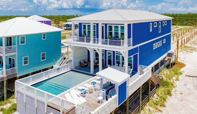 Gulf Front Luxury | Private Heated Pool | Elevator | Pet-Friendly Beach