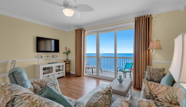 GULFFRONT 2-1007 West! Enjoy Free Beach Service and Activities!