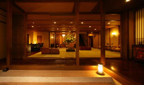 Hakone Onsen Ryokan Yaeikan