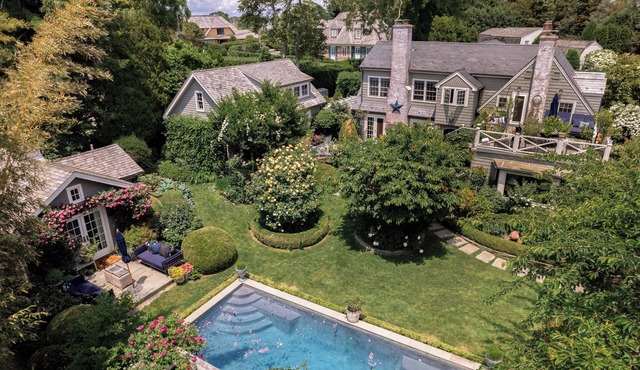 Hamptons Mecox Bay neighborhood located in Water Mill/Bridgehampton