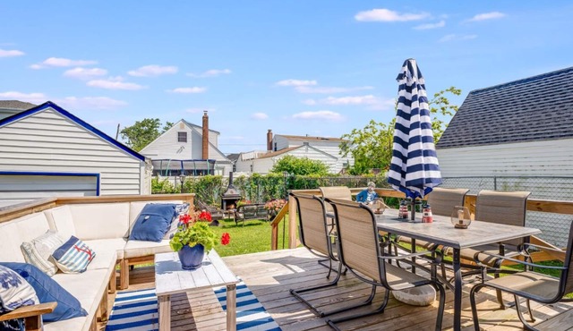 Harbor Water Views: Embrace the Tranquil Tide at this Oasis escape!