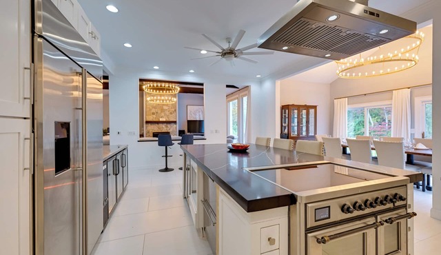High-end Estate in Norwalk: Quiet & Spacious!