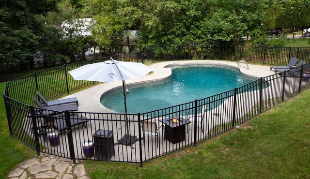 Historic Home w/Pool, Hot Tub, Fire Pit